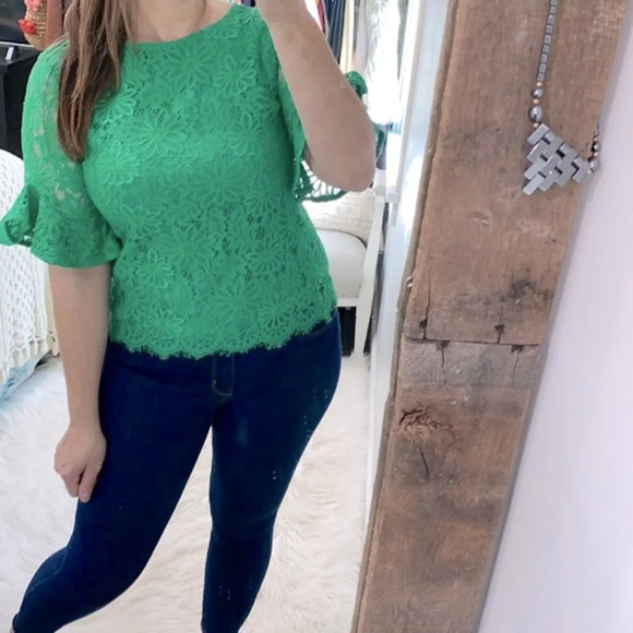 Nanette Lepore green lace top size xsmall - Picture 2 of 9